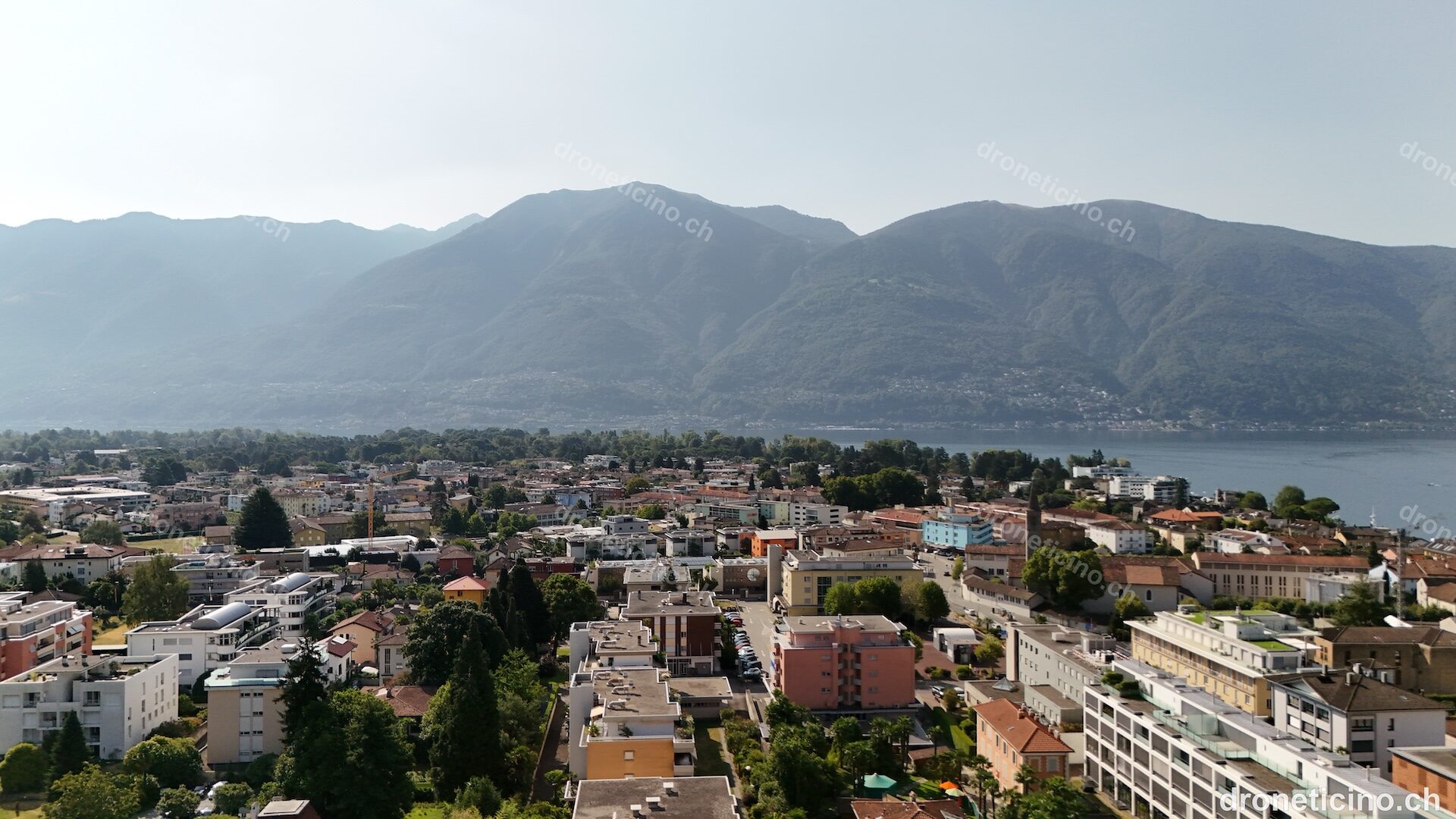 Vista dall'alto di un'abitazione privata in Ticino